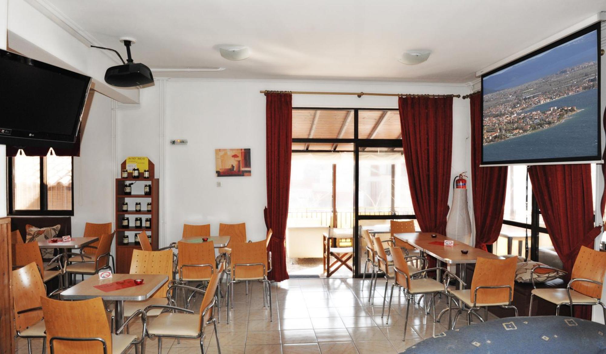 Hotel Ballas Agria Exteriér fotografie
